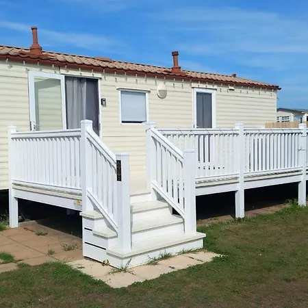 Holiday Caravan Clacton-on-Sea Exterior photo