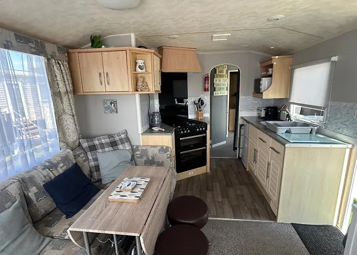 Holiday Caravan